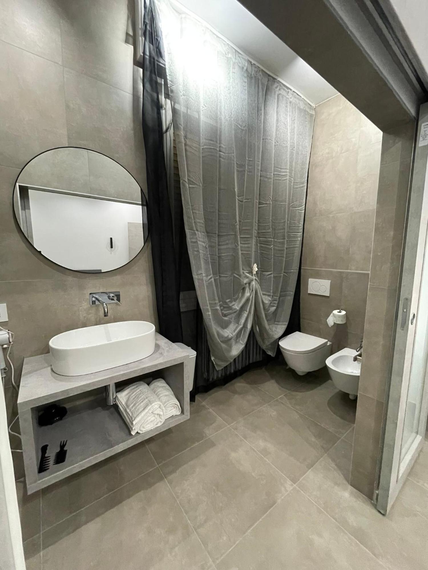Bergamo Downtown Bed & Breakfast Ngoại thất bức ảnh